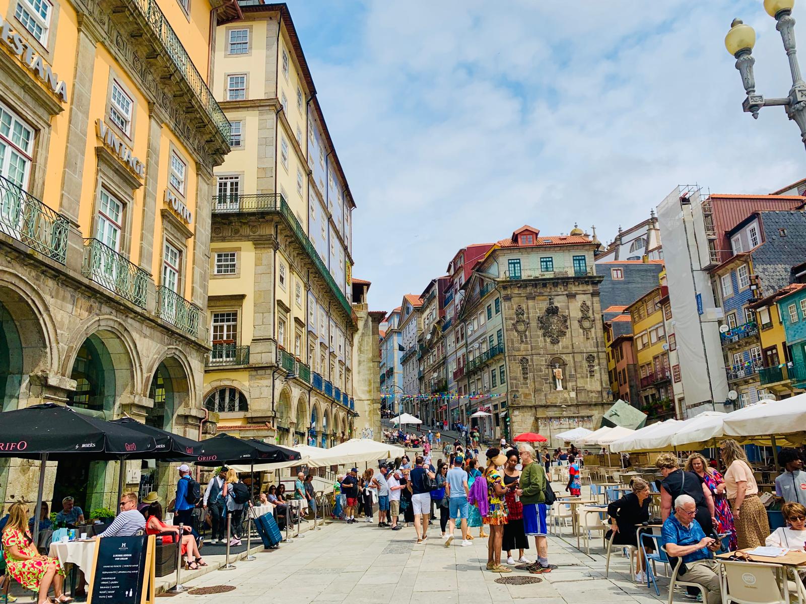 Porto, Riverfront & Historic Districts